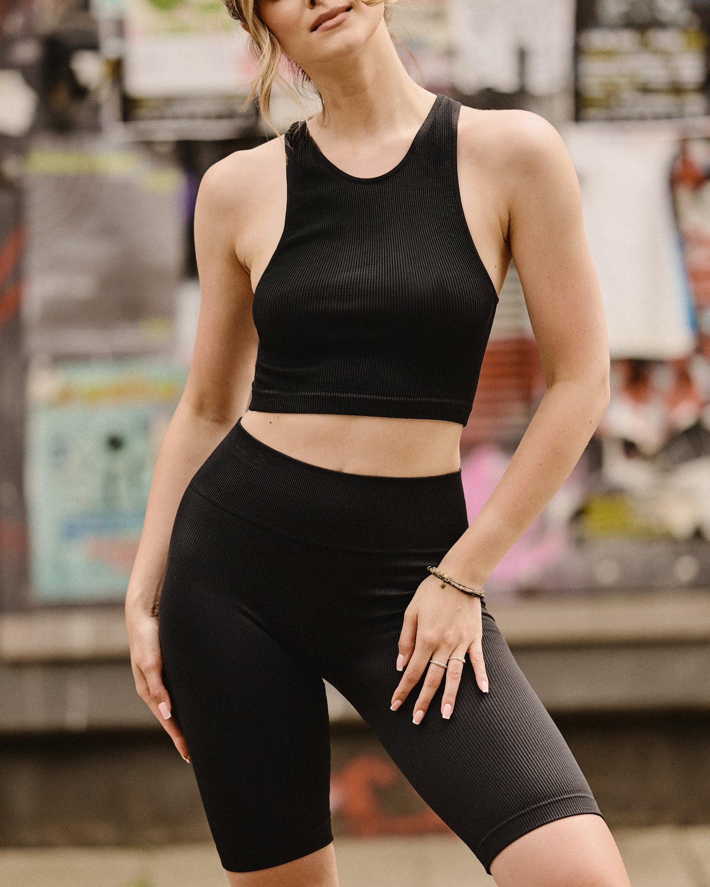 Top black